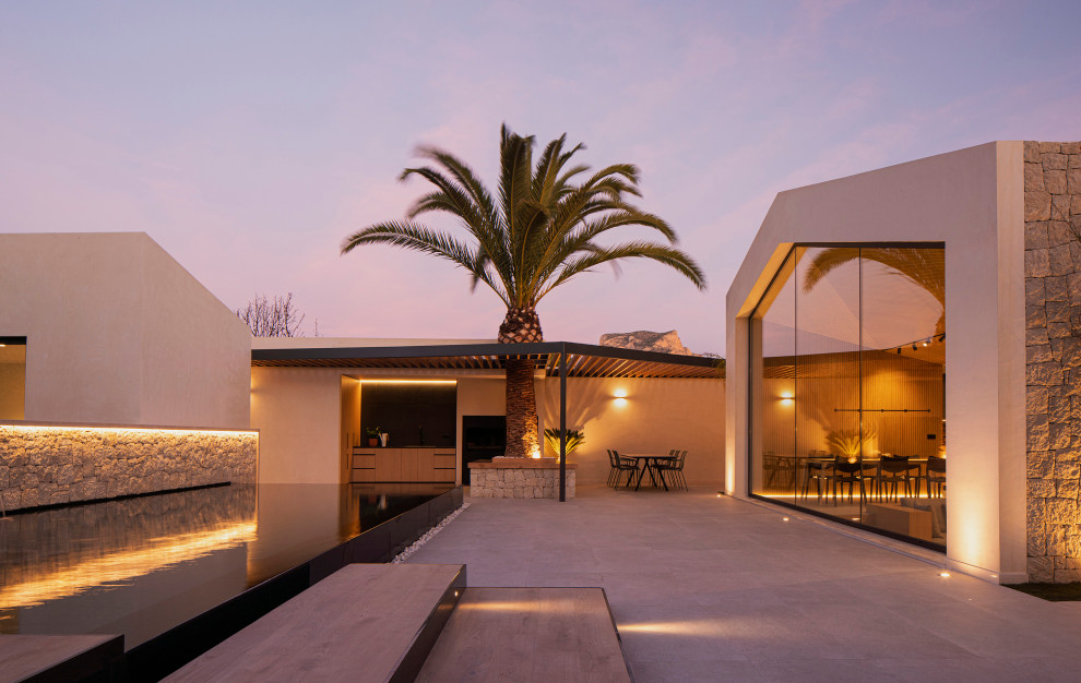 بازسازی خانه آلخاندرو و اینما