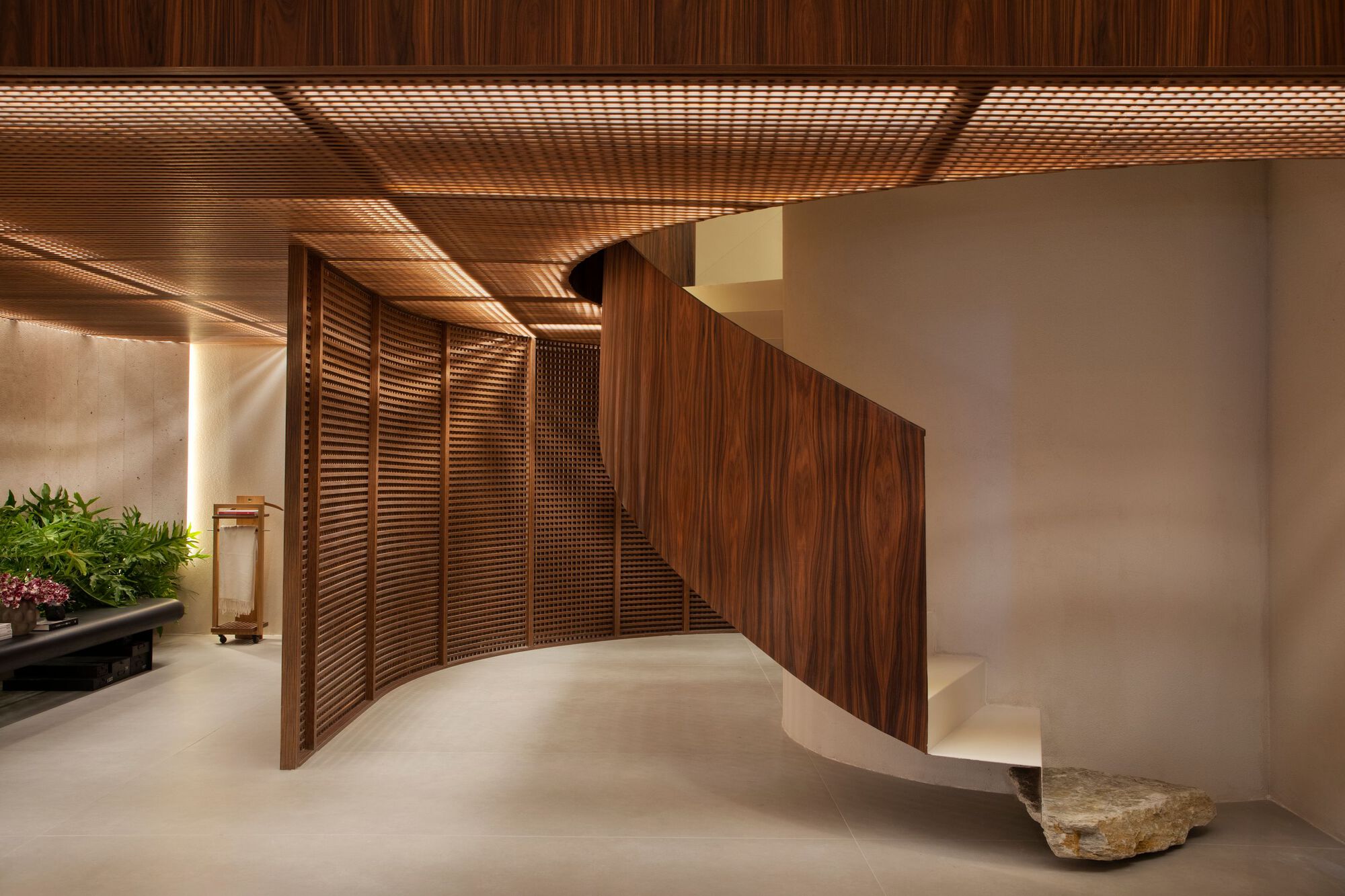 ecf2d960-5484-41f5-a84f-a3b3d90ab1ef