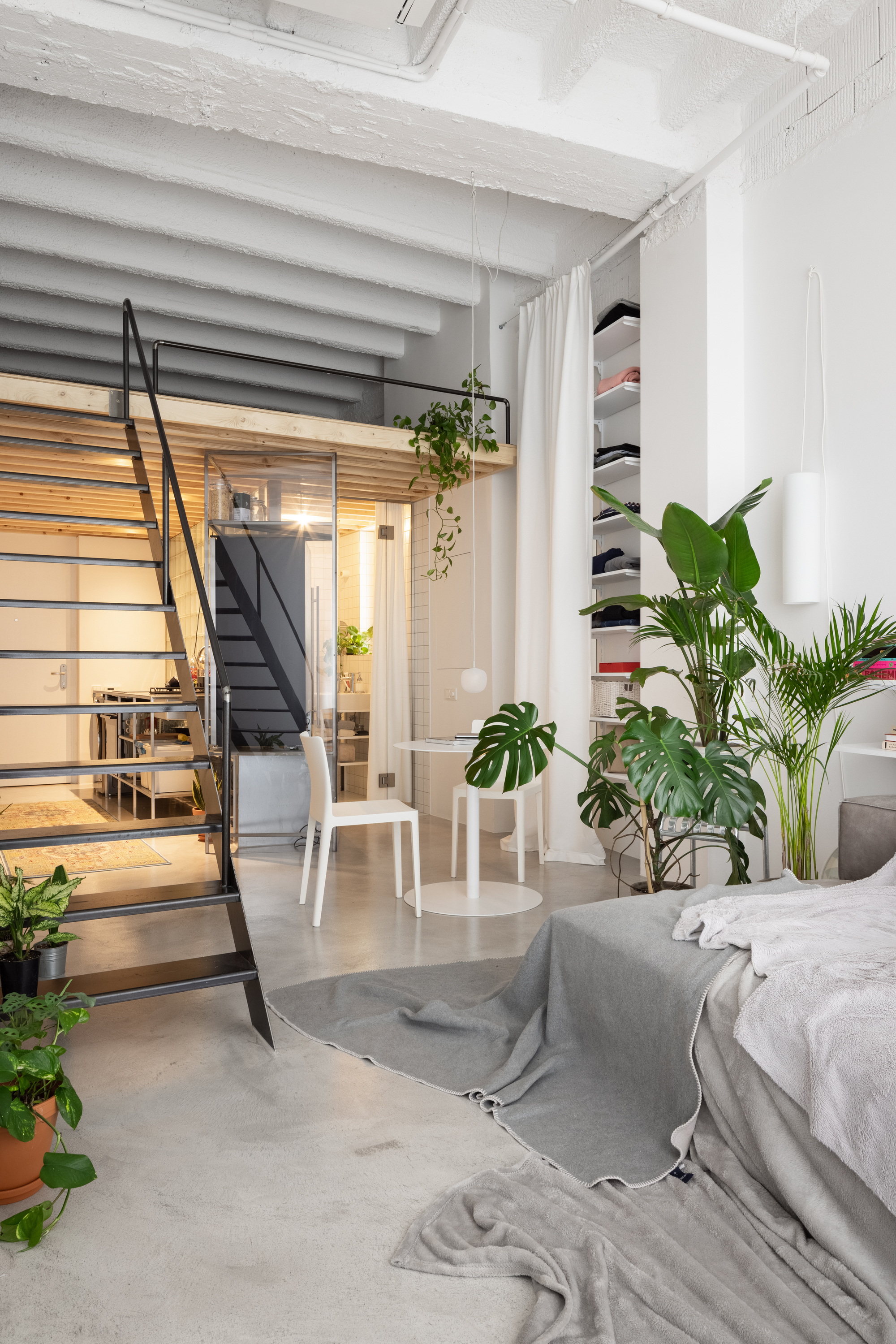 5ee12e3a-cc1b-4e41-9b60-146a7e6e489c