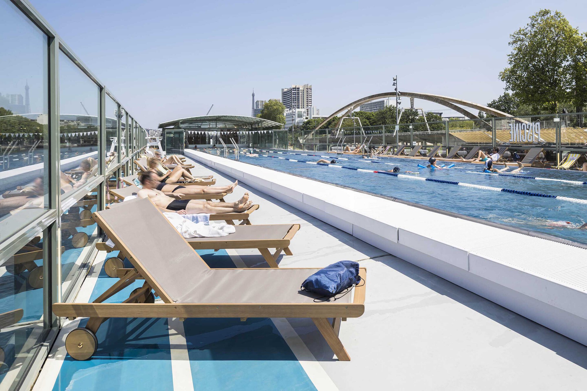 1a5e15db-0da5-4c11-938d-c646852b3f01