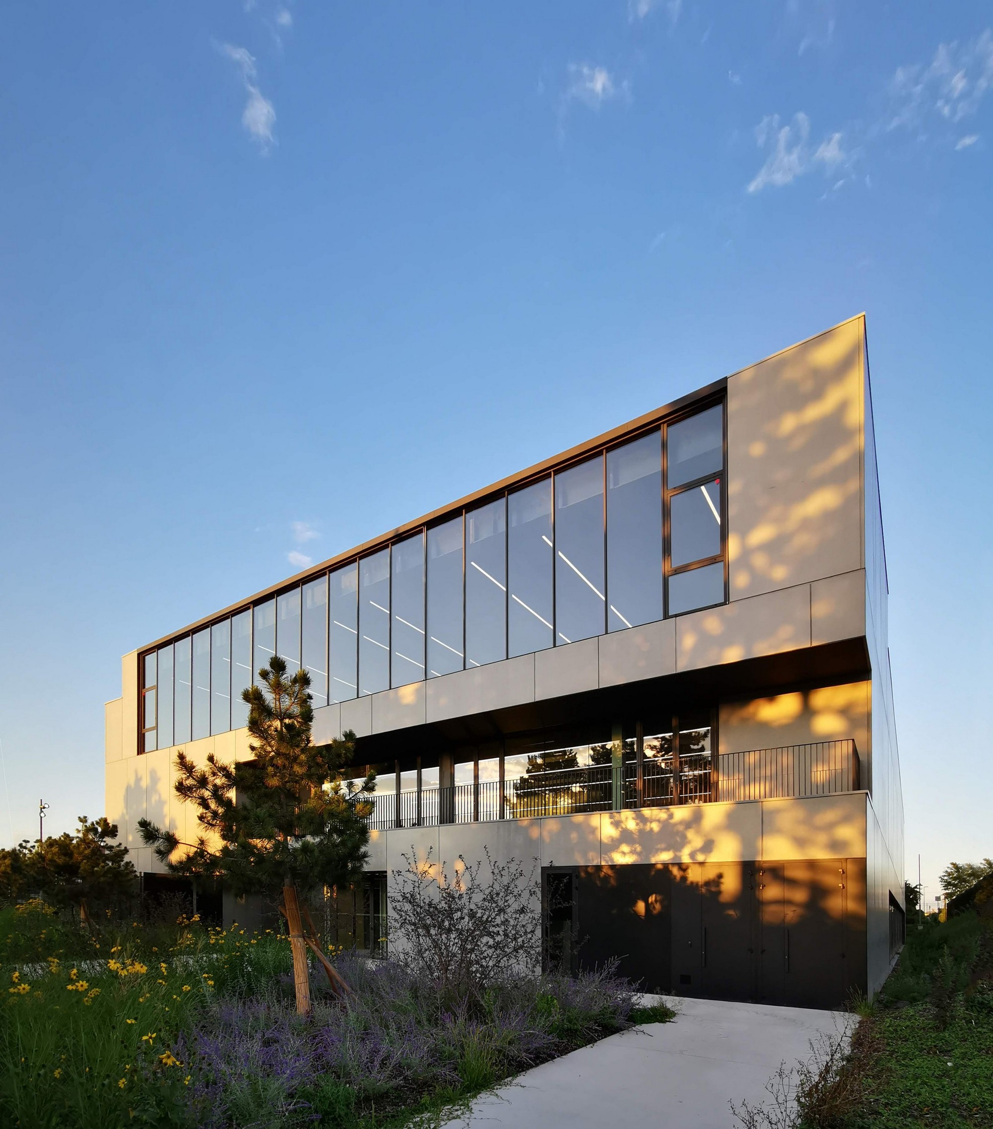 683b56c0-4a8c-47bb-8131-8220cbfd9b73