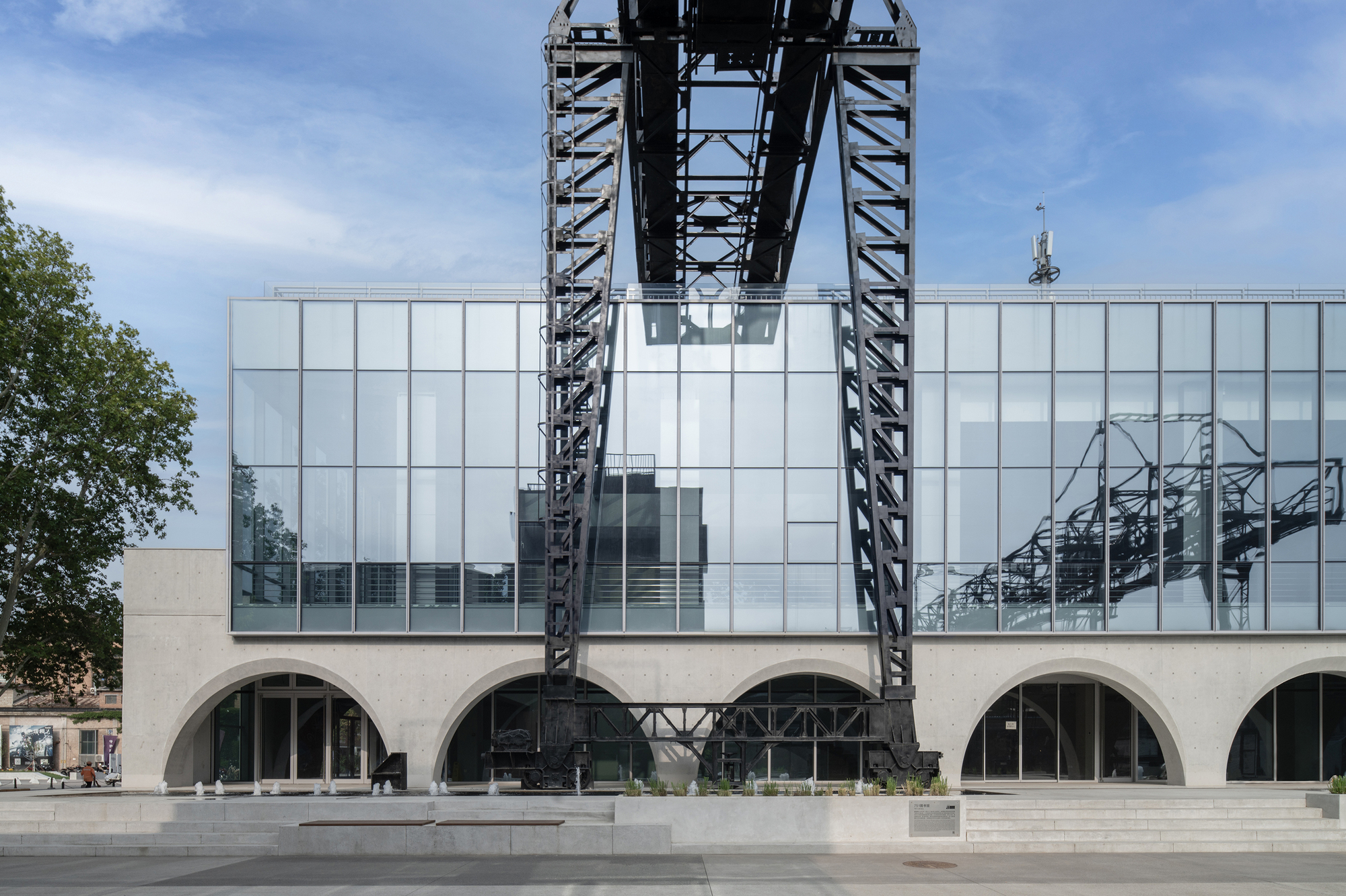 613f2074-50a9-43d5-8de0-8c6caebc6372