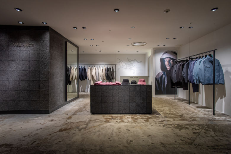 فروشگاه Arc’teryx Veilance shop-in-shop