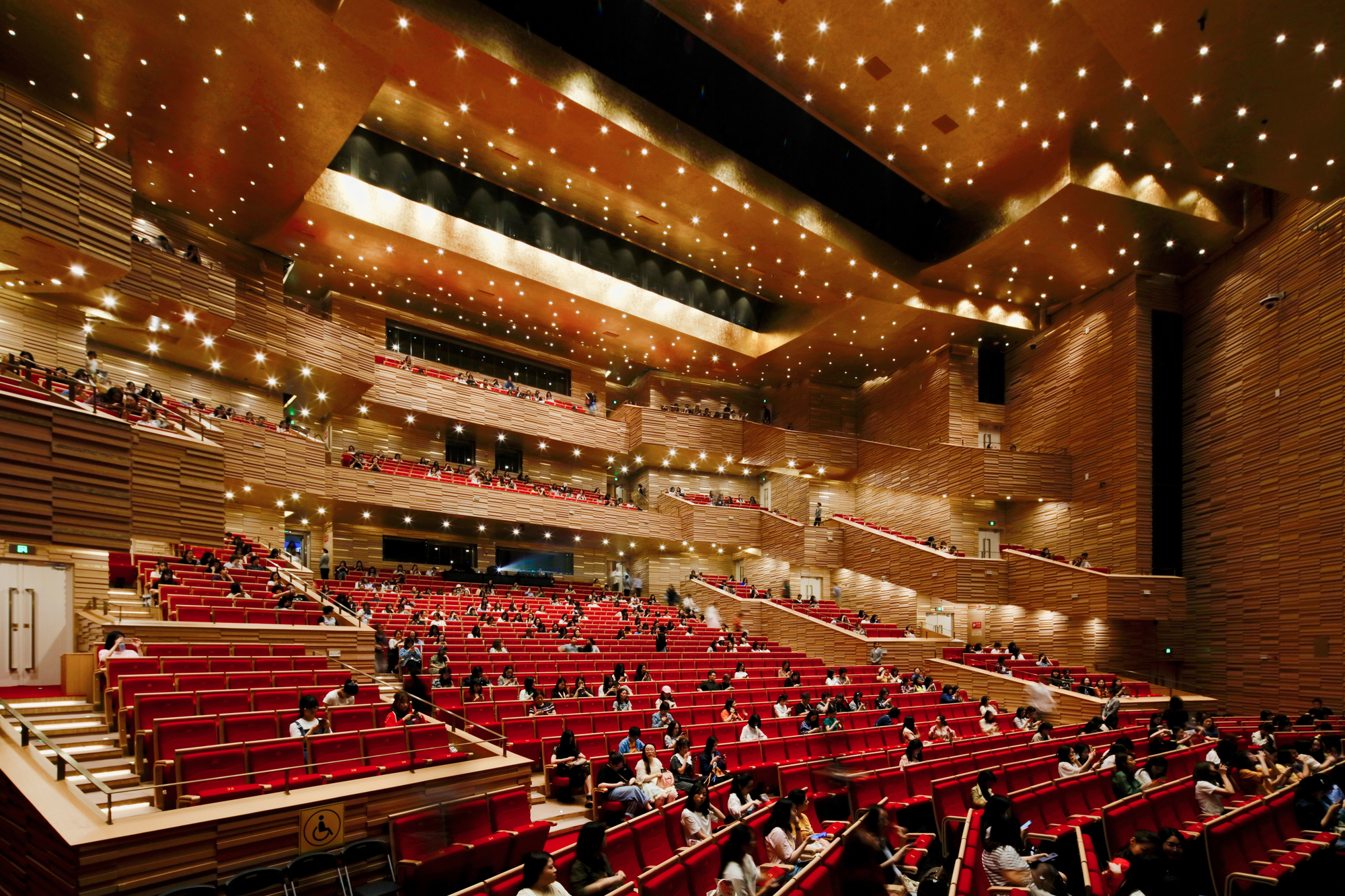 ddace129-c370-40cf-9c17-3773efcf9e20