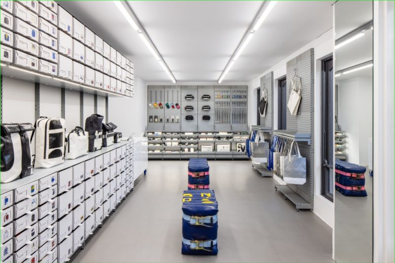 فروشگاه FREITAG store