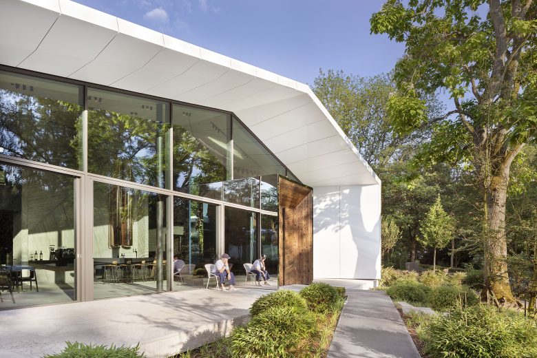 482196ee-7e28-433d-ae61-4557be99007f