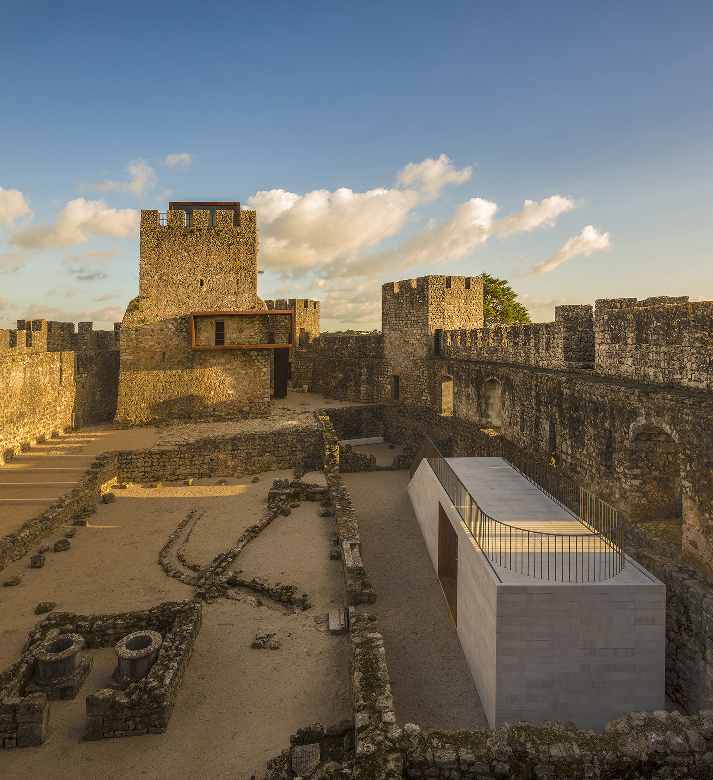 f31b0a3f-f968-4bd4-bb5d-f375b02303de