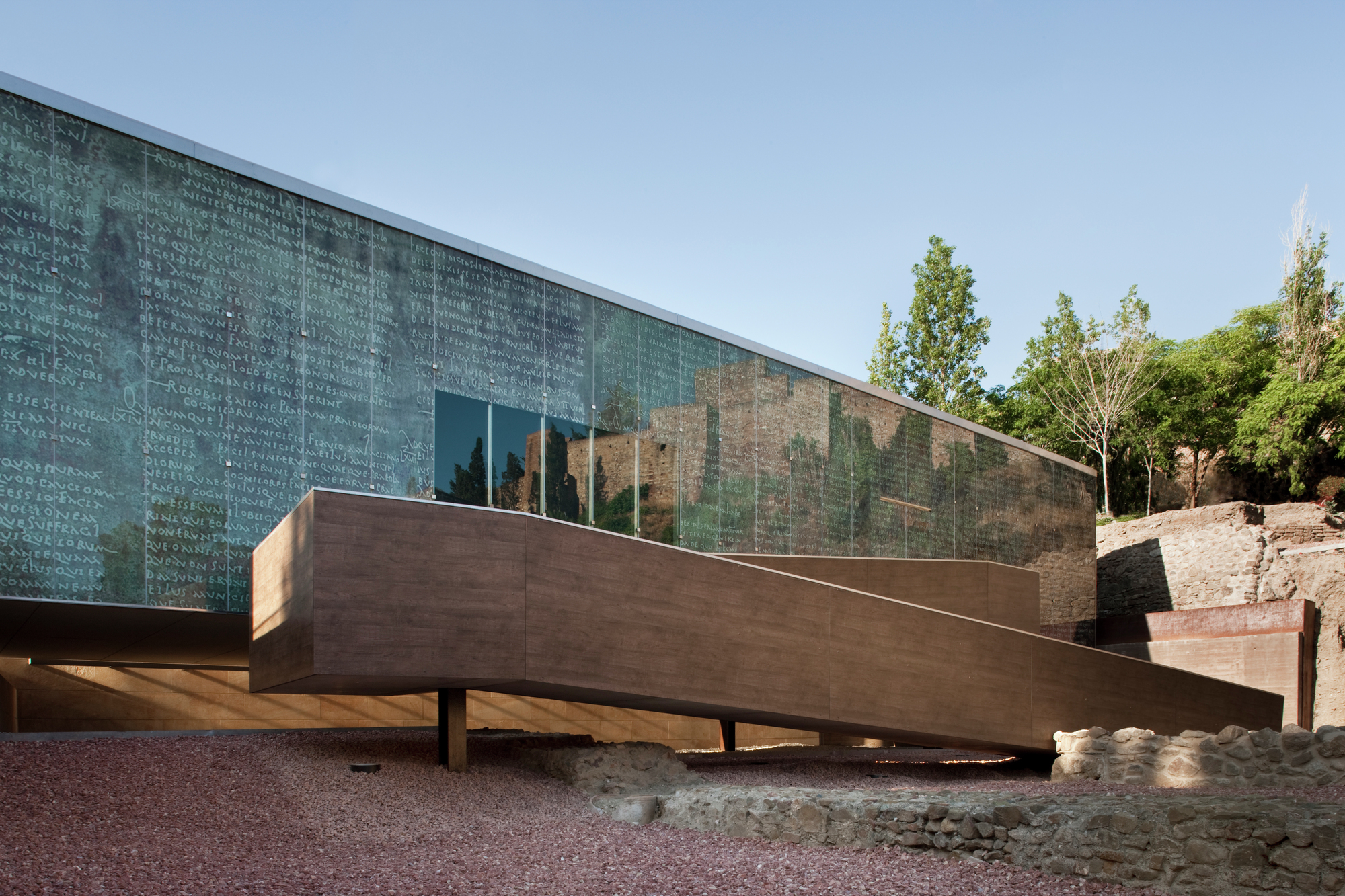 b6a7786c-e32a-48ff-8b3f-b94e112e12e9