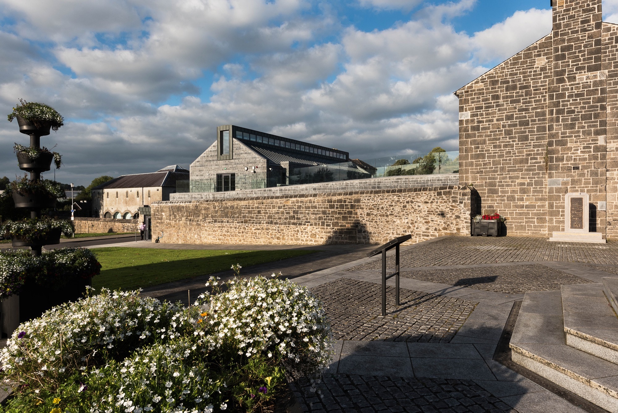 e45d2198-e6c6-4f7a-b66e-9436bfae02c3