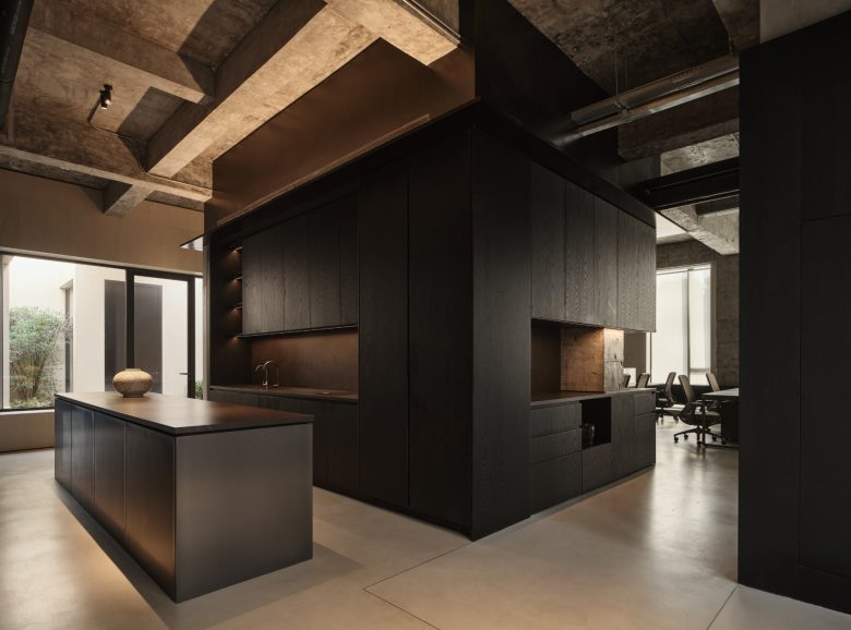 CISHAN office طراحی شده توسط STUDIO8 Architects